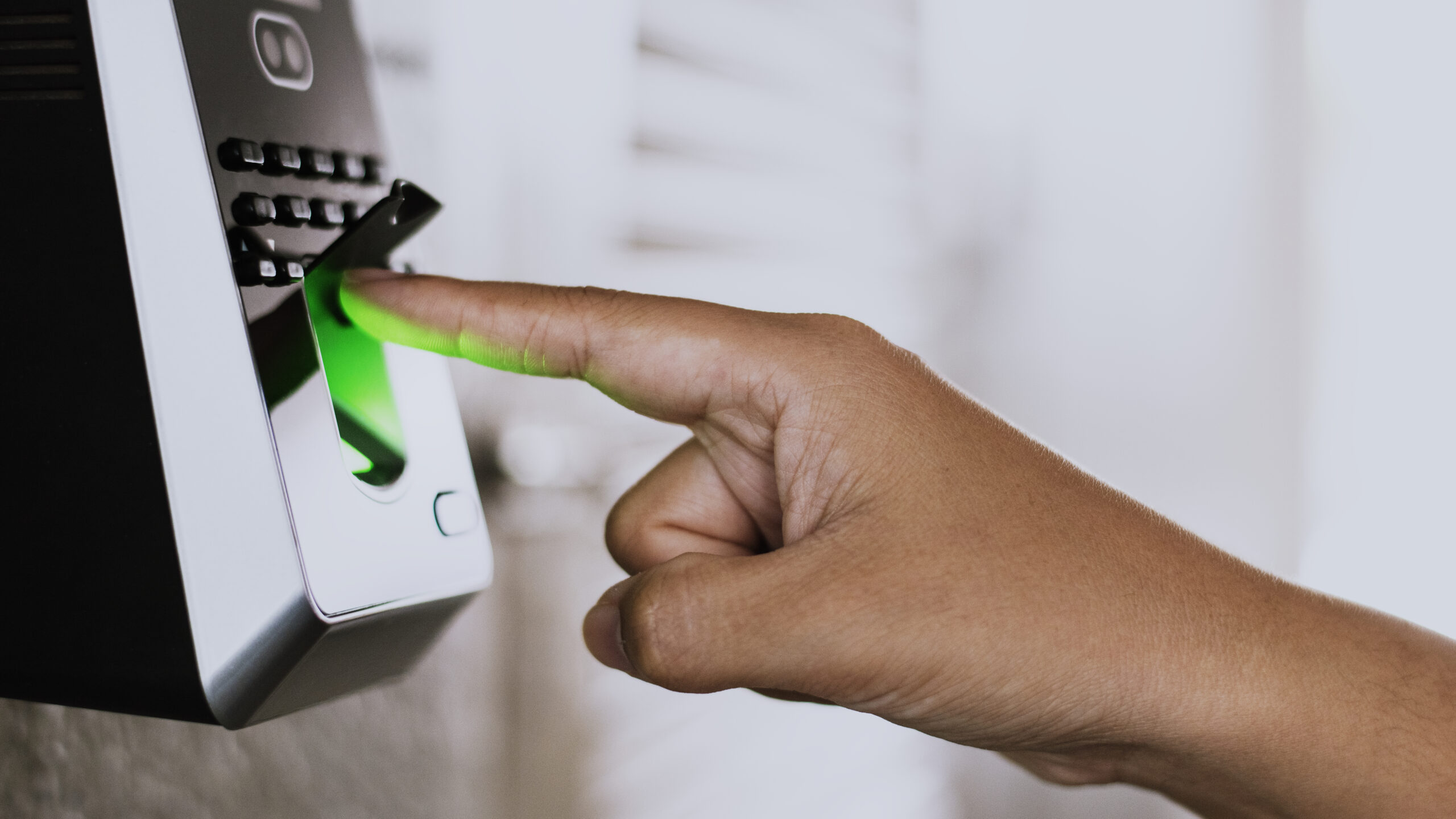 Can AI Open Smart Locks