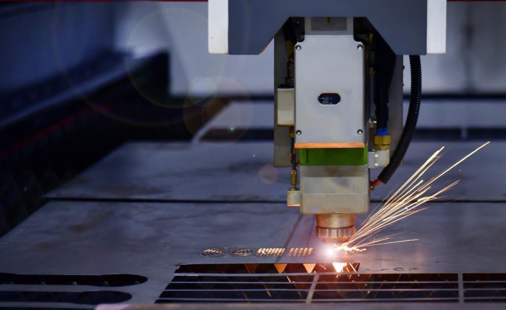 How AI-Driven Fiber Laser Cutting Systems are Redefining Precision