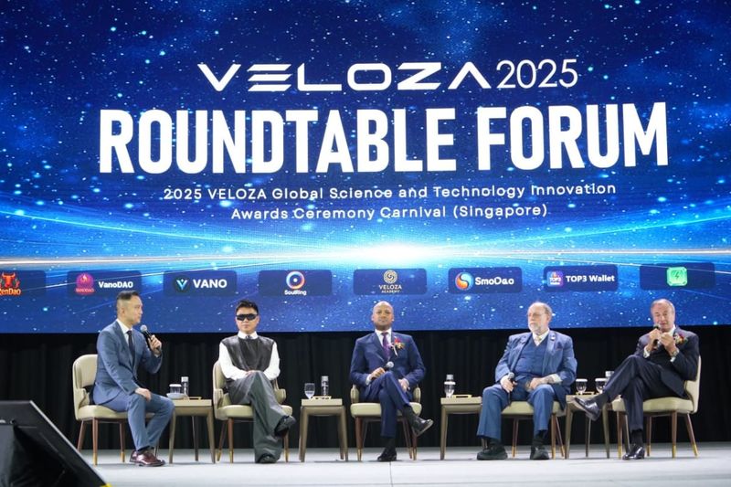 VELOZA Singapore technology summit and global web3 innovation awards held at Marina Bay Sands